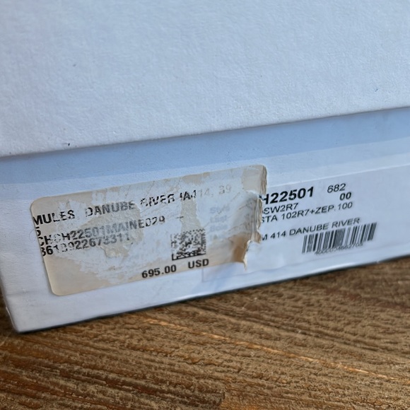 Chloe tan leather mules - Picture 2 of 4